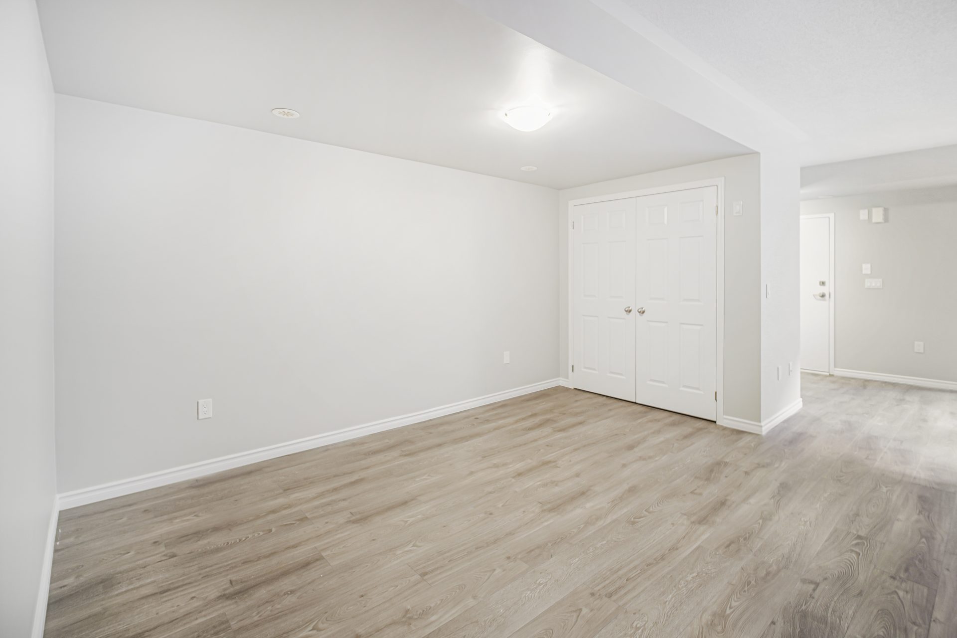 Empty dining room before staging